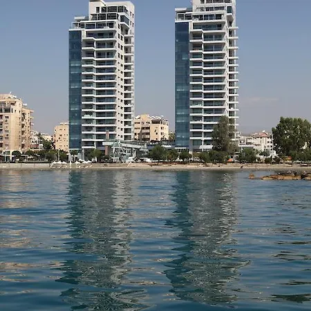 Olympic Deluxe Aparthotel 5*