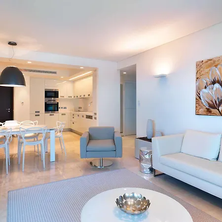 Olympic Residencia Deluxe 5* Limassol